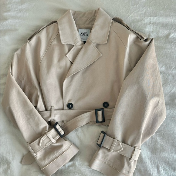 Zara cropped jacket ( trench coat) - Picture 1 of 1